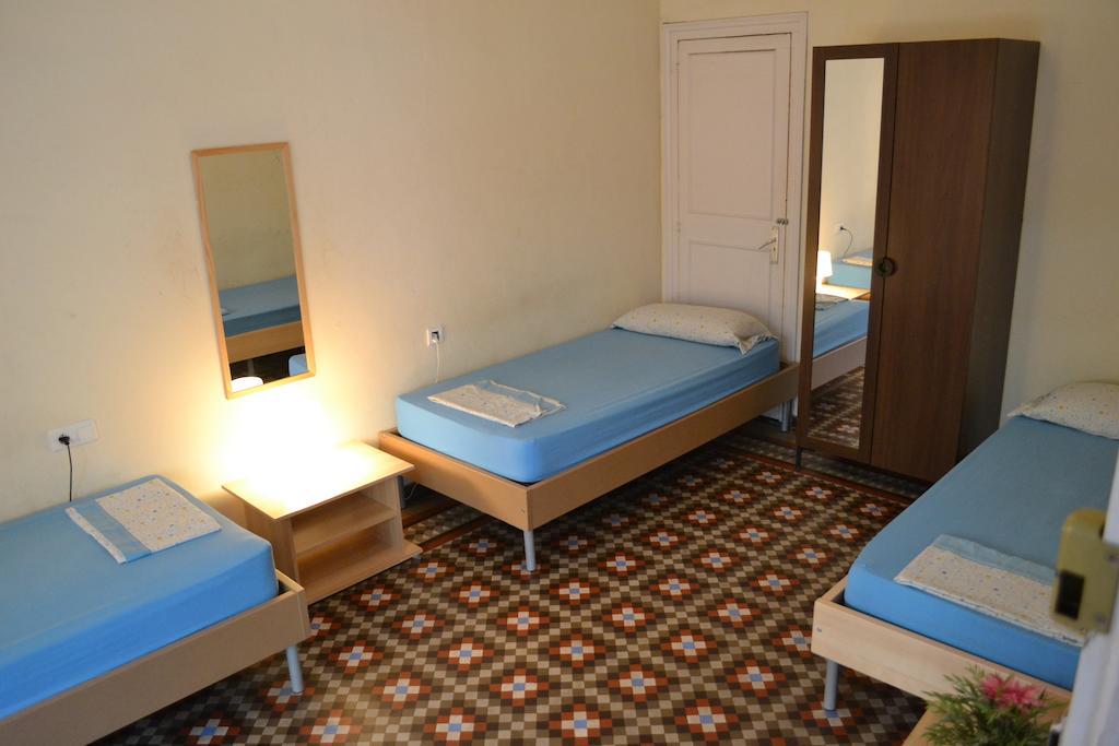 Blue Hostel Barcelona Room photo